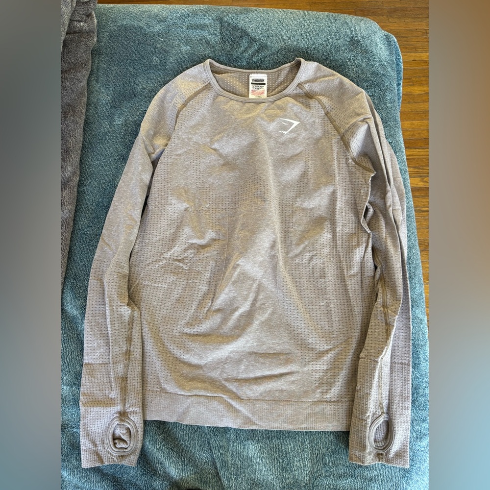 Women’s Gymshark Gray Long Sleeve workout Top size L